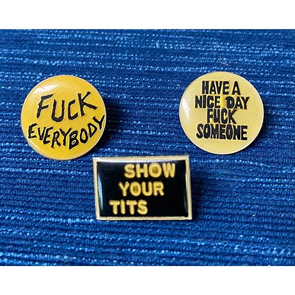Vintage Adult PIn Lot Show Your F Everybody Nice Day Jacket Backback Bag Pin - Picture 1 of 2